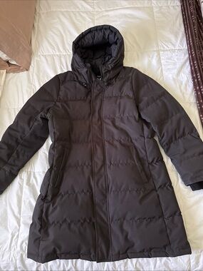 Aritzia TNA Mid Powder Parka